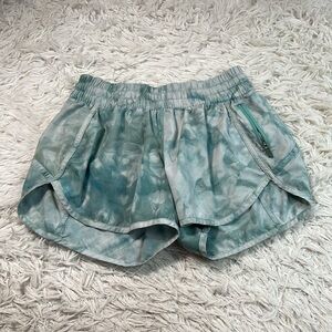 Lululemon Tracker Short V *4" Diamond Dye White Washed Marsh